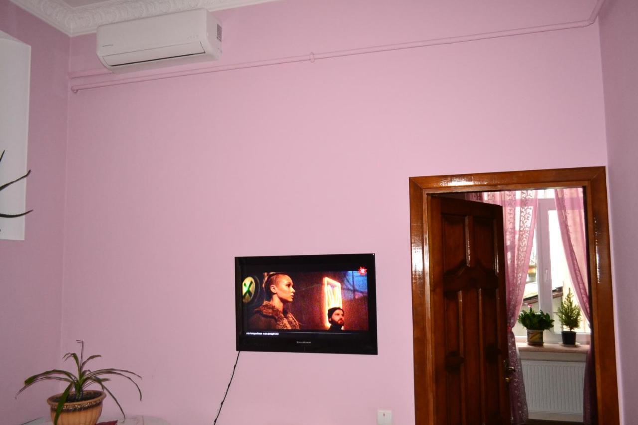 Apartment On Shevchenka Boulevard Ternopil Exterior photo
