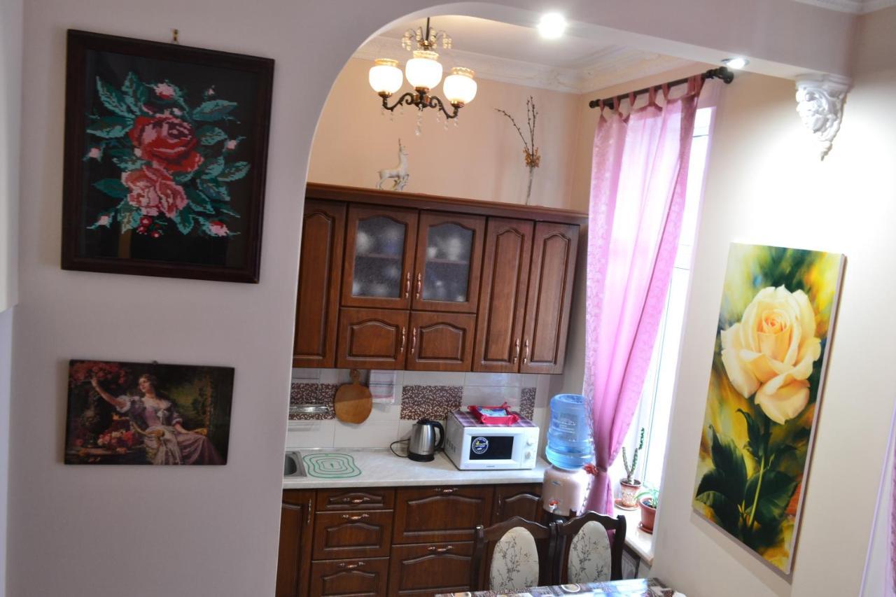 Apartment On Shevchenka Boulevard Ternopil Exterior photo