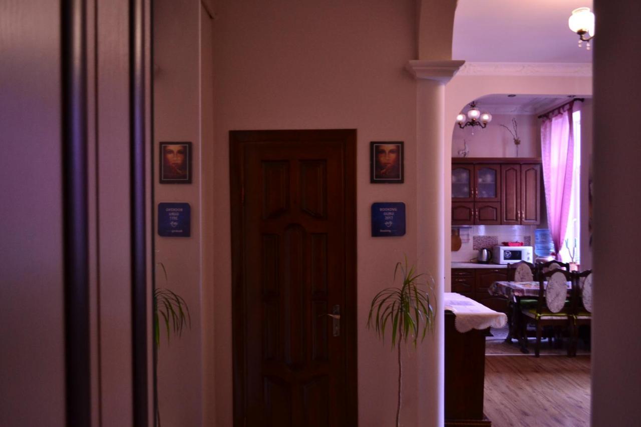 Apartment On Shevchenka Boulevard Ternopil Exterior photo