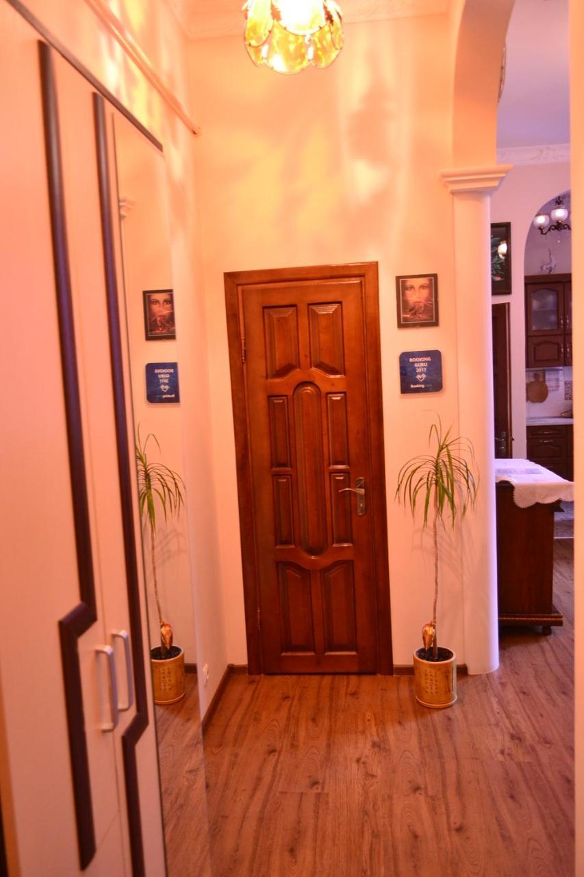 Apartment On Shevchenka Boulevard Ternopil Exterior photo